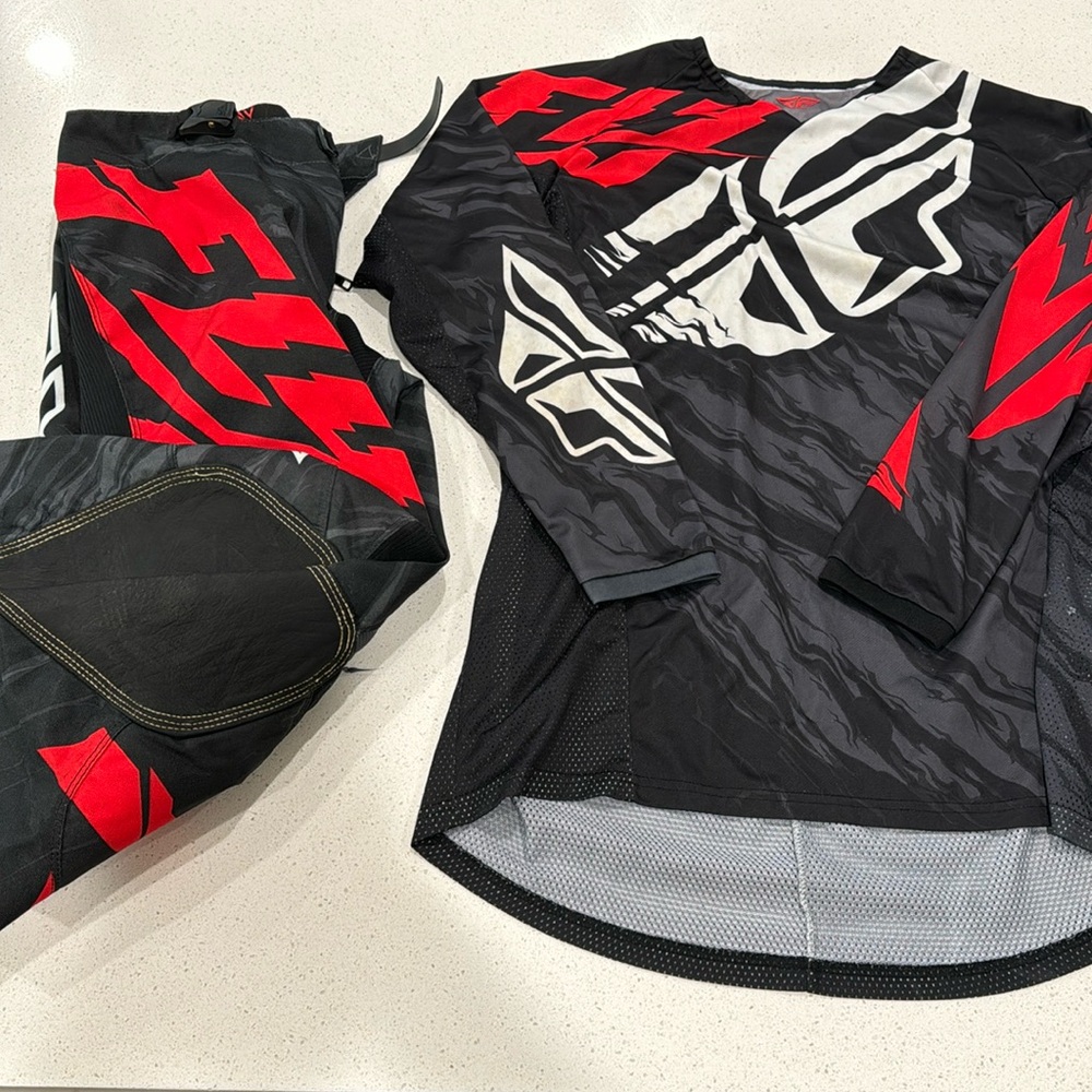 Fly Racing Kinetic Riding set - M/32